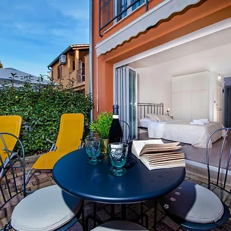 Bellavista Konukevi 4*